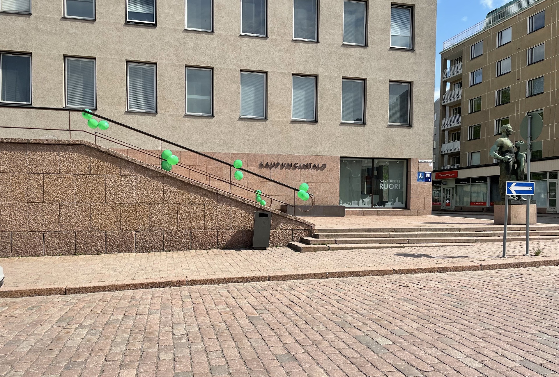 Kuva: Kotkan kaupungintalon portaat